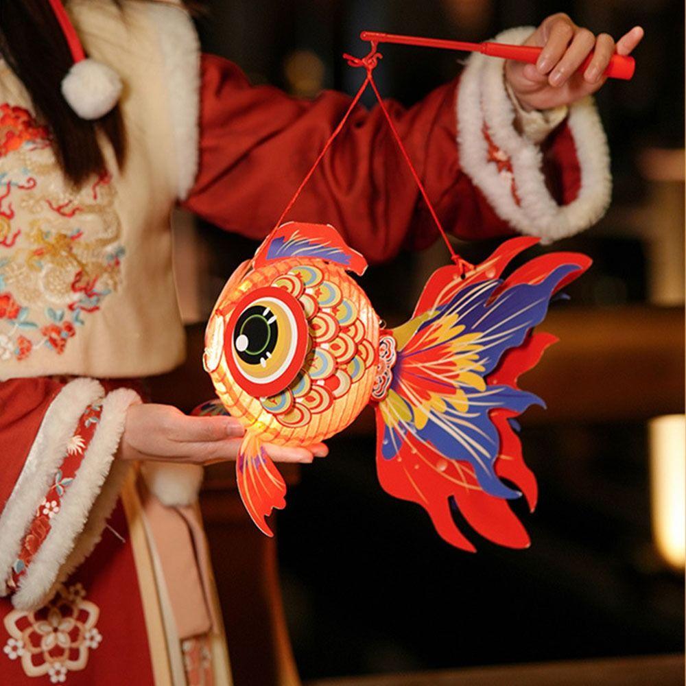 

Золотая рыбка Золотая рыбка Фонарь Светящийся Китайский Светящийся Фонарь Фонарь Фестиваля середины осени Сделай сам Вечеринка