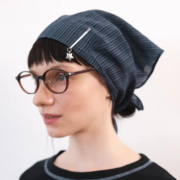 Page Stripe Pin-Tuck Scarf (navy)