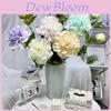 Decoração de casa – Flores e coroas artificiais
