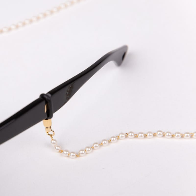 SPRING STRINGS Pearl Chain _ White