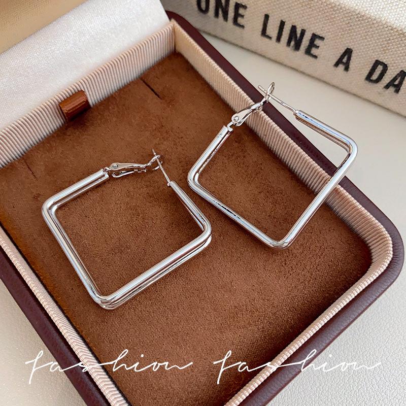 S925 Sterling Silver Hoop Earrings: Exaggerated, Luxurious & Versatile for Women