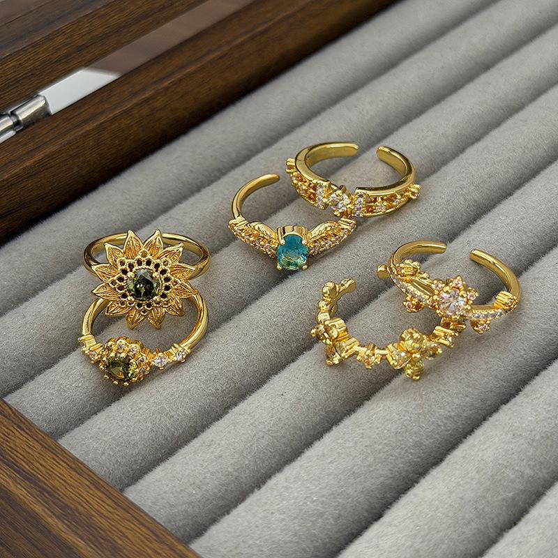 Medieval Vintage Light Luxury Retro Sunflower Wings Full Of Diamonds Zir*****Pen Ring Niche Design Ring Woman