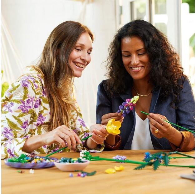 LEGO ICONS 10313 Букет полевых цветов