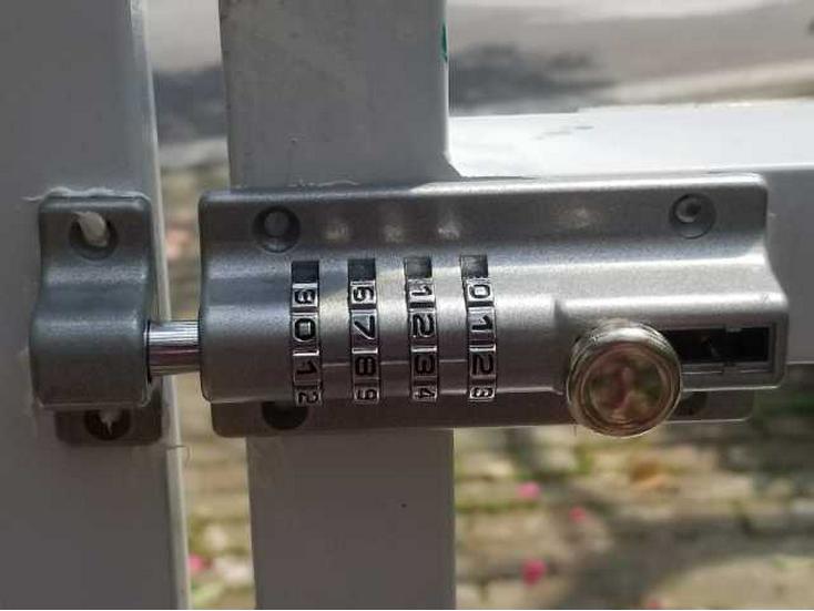 HD09 Waterproof Outdoor Anti-theft Password Bolt Lock for Wooden Doors