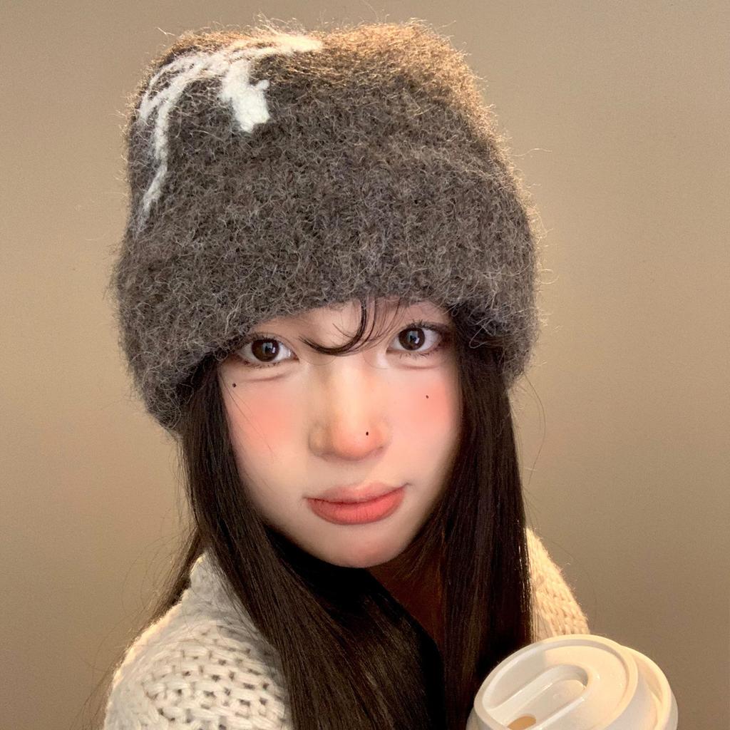 Bow plush knitted hat women's Japanese versatile face small wool hat big head circumference warm bag head hat