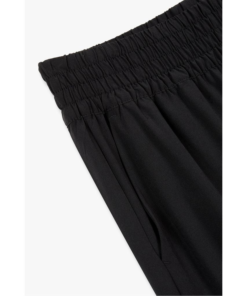 VUORI [Women] Vuori Wide Leg - Short_Black _Vr26330053