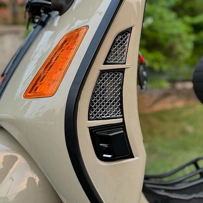 CNC Aluminum Motorcycle Radiator Guard Protection Grille Cover For Vespa GTS300 Gts300 GTV300 GTS GTV 300 2023 2024