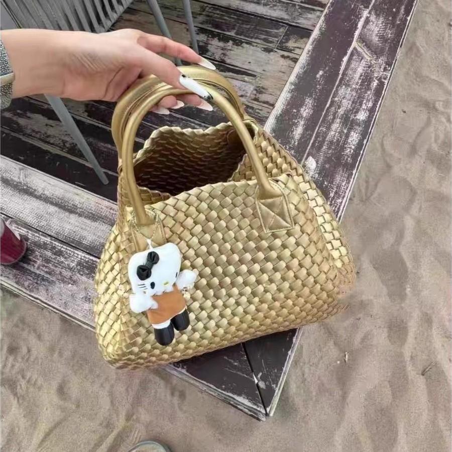 Woven bag women's large-capacity large bag new versatile high-end commuter shoulder