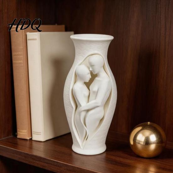 Niche Aesthetic Decor Abstract Human Body Art Vase Statue 3D Printed Embracing Couple Sculpture Vase Creative Anniversary Gift Decorative Dry Flower