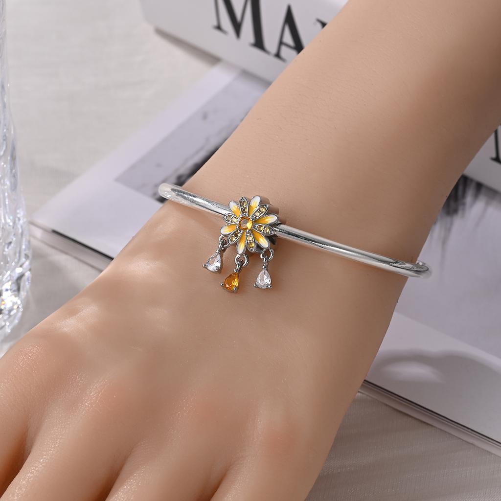 Authentic Charm Bead Charms Copper Yellow Daisy Plant Bead Charms Compatible With Bracelets Women Jewellery Making Diy Gift