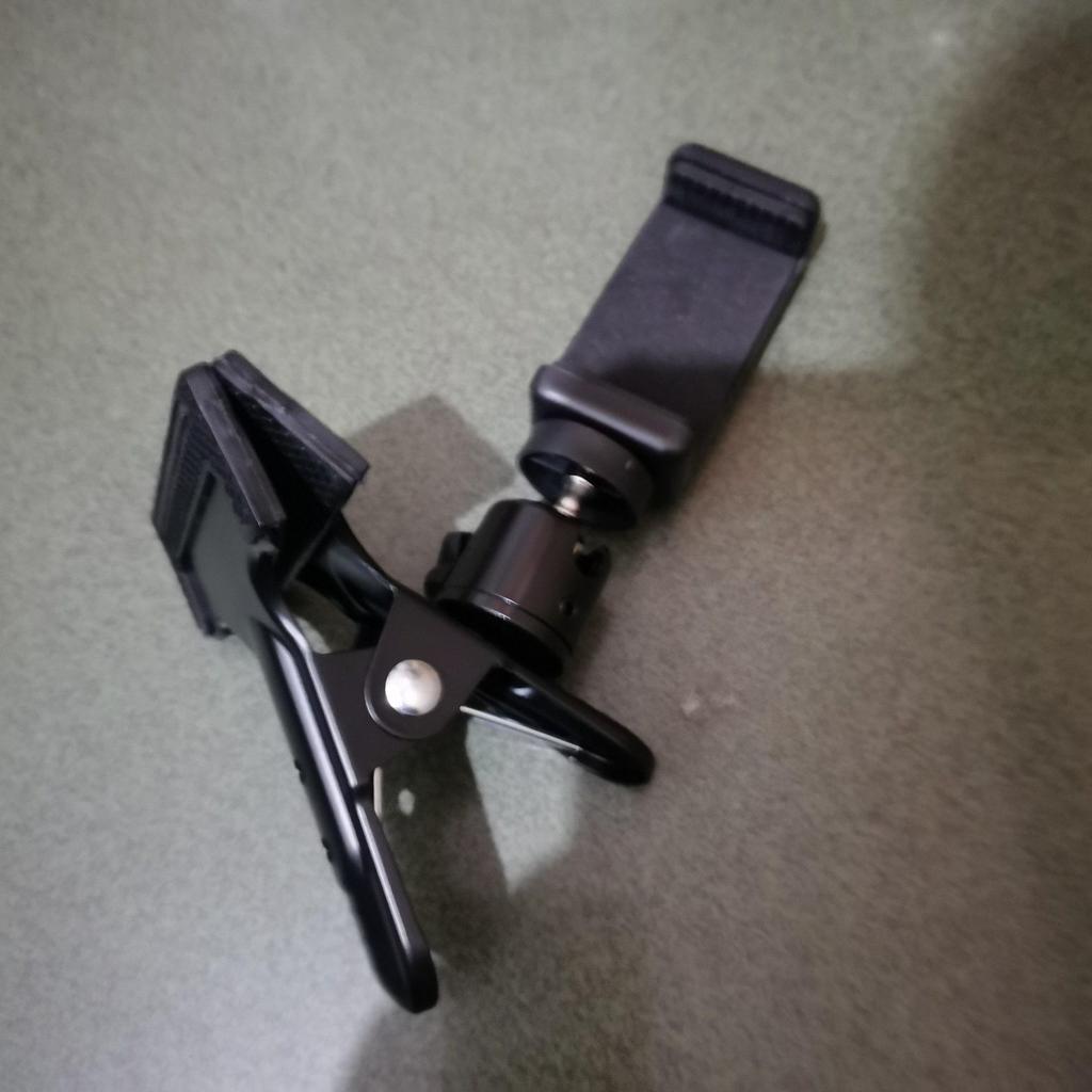 Universal Ball Head Metal Clamp for Camera & Live Streaming