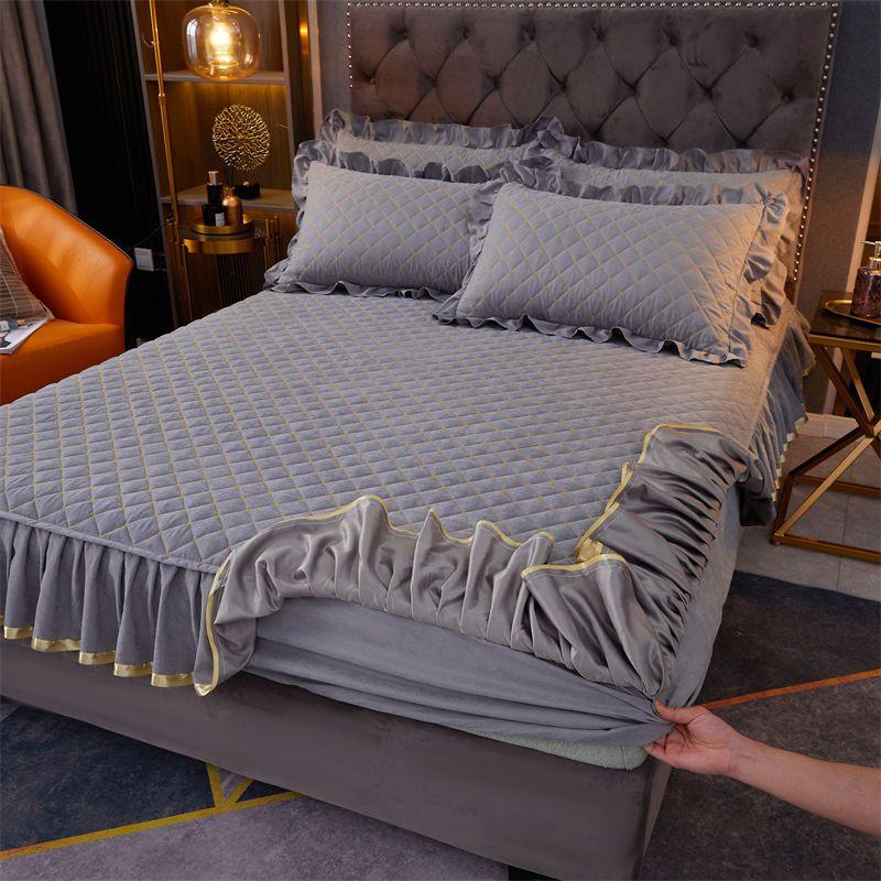 

Утолщенный стеганый бархатный наматрасник, комплект королевы, эластичной простыни с вышивкой, юбка с рюшами, мягкая защита для матраса 120*200cm with pillowcase