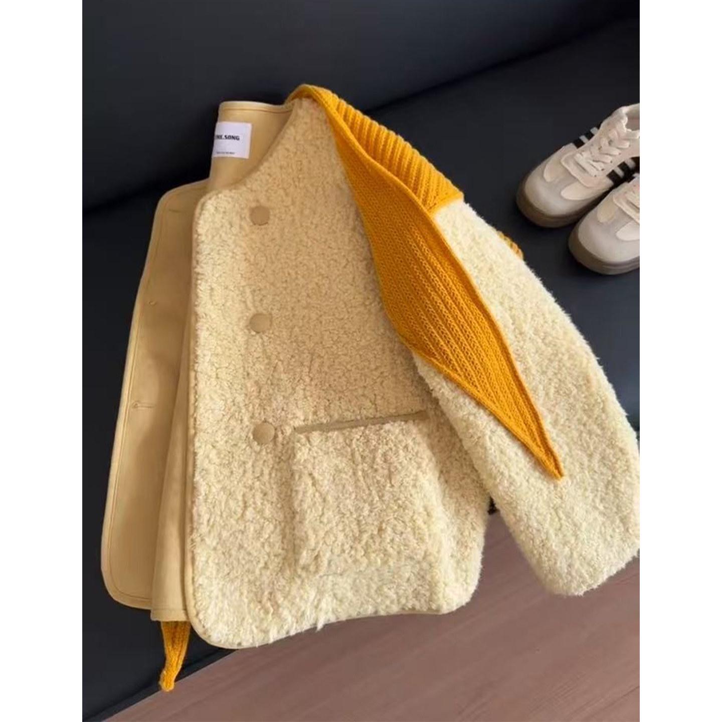 

2026 Winter Lambswool Color Block Round Neck Short Jacket S (80-95 lbs)