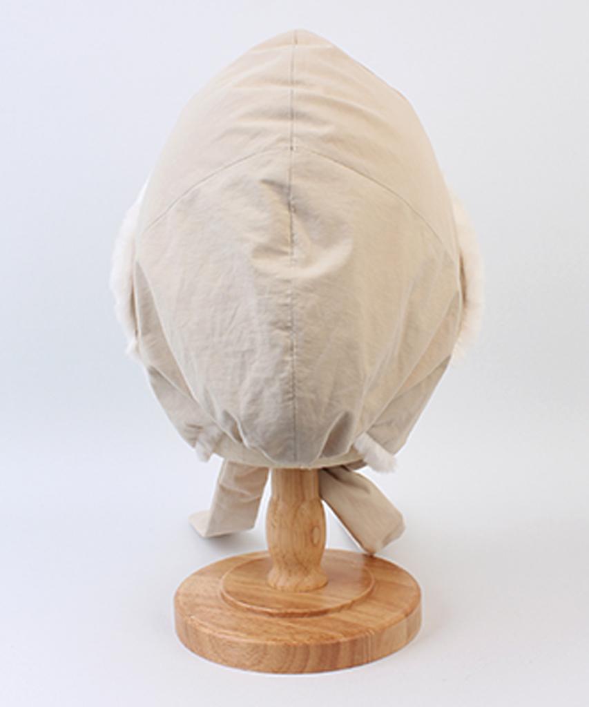 Yunibeosyeolkemiseuteuli Poly Fur Beige Bonnet Hat