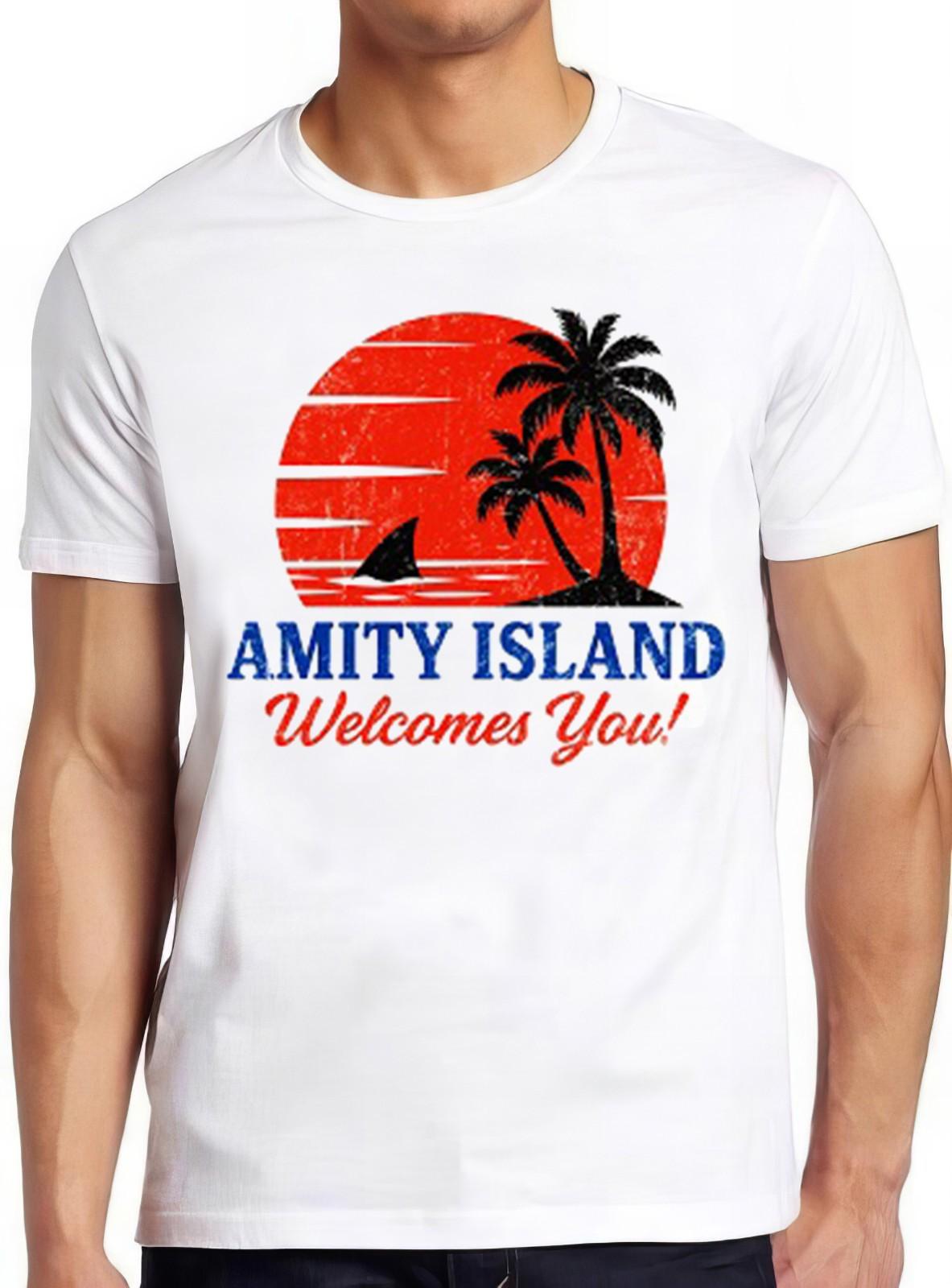Amity Island Welcomes You 70s Film Quints Funny Gift Tee T Shirt 2821 S разноцветный