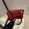 Achseltasche für Damen, Einfarbige 2026 Neues modisches Design Einzelne Schulter-Umhängetasche, Temperamentvolle kleine quadratische Taschen