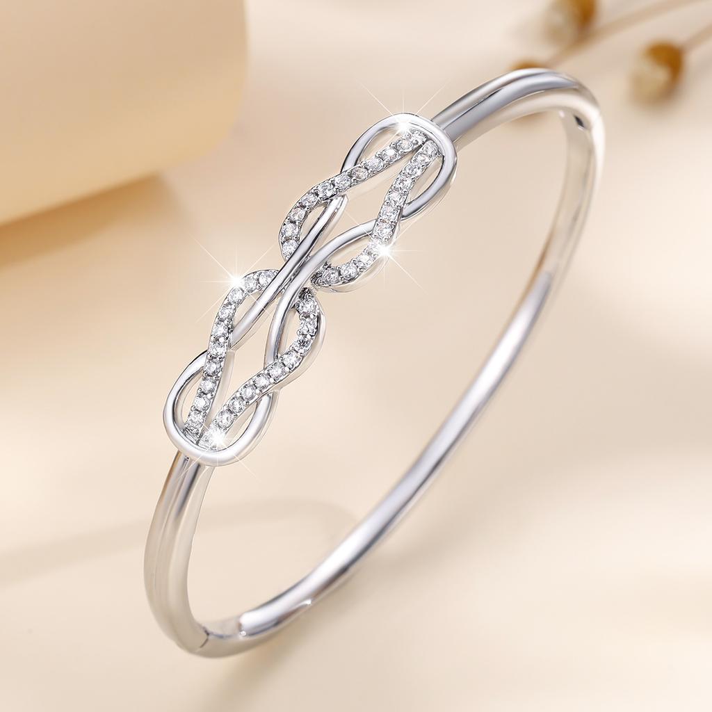 Elegant Zircon Bracelet for Women with Exquisite Twist and Versatile Bracelet