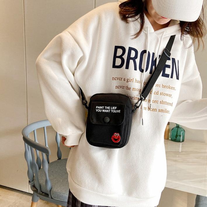 Fashion Shoulder Bag Trendy Cute Small Square Bag  Harajuku Style Female Bag Messenger Bag MIT