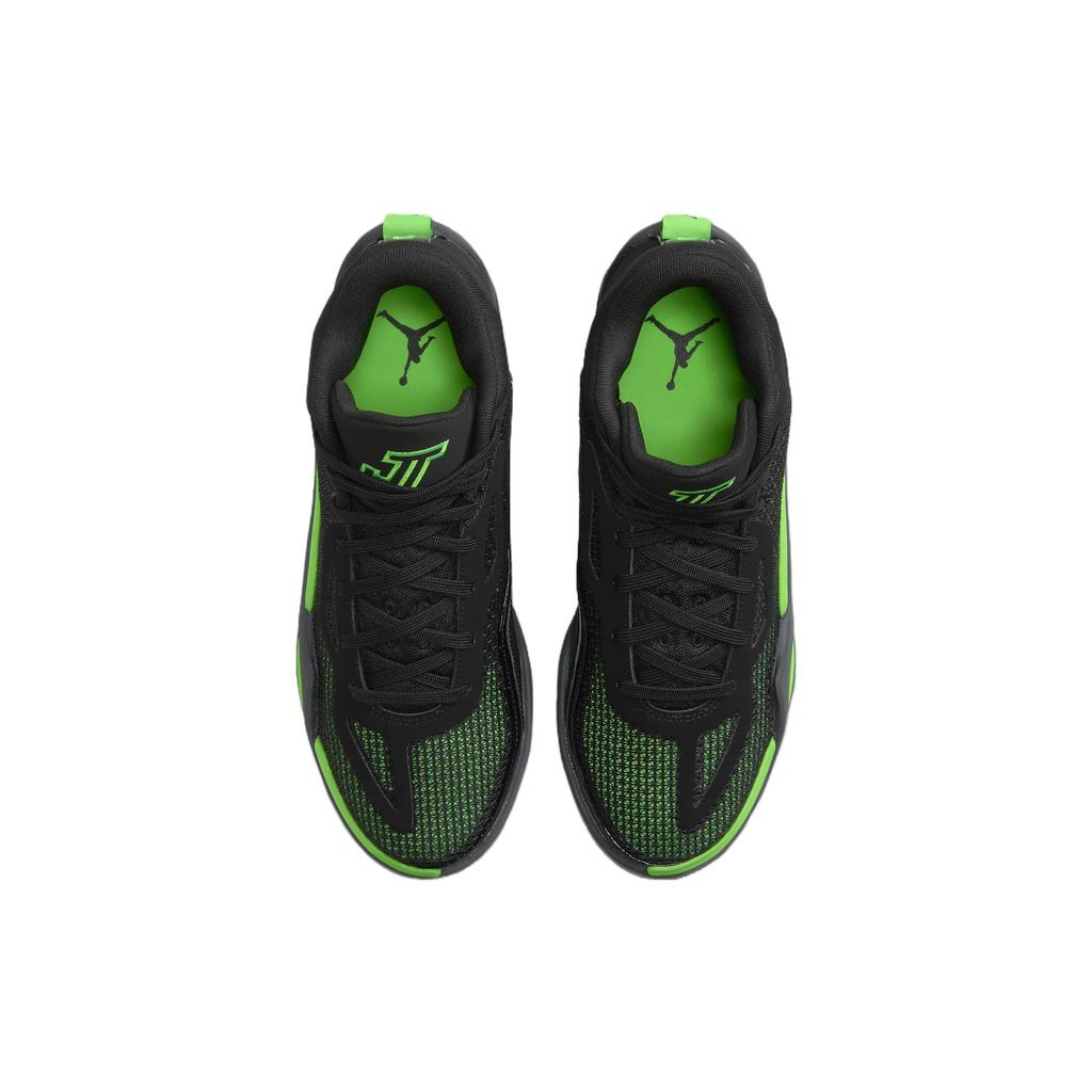 Neuer JORDAN Tatum 1 Pf Celtics Undurchsichtige grüne Sohle DZ3330-003