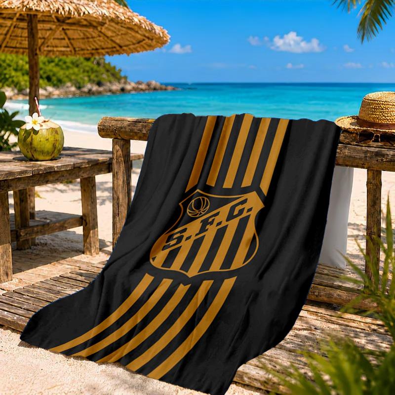 Powerful Football Crest Design Printed Microfiber Beach Towel, Soft And Absorbent, Quick-Dry, Ideal for Summer Travel, Beach Essential, Swimming Pool