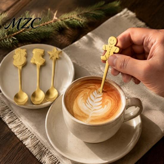 Duurzame Metalen Theelepels 4 Stuks Kerst Roestvrij Staal Set, Peperkoekman Boom Koffie Nieuwigheid Feestartikelen Roerlepels, Dessert