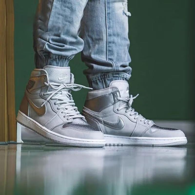 Jordan 1 Retro High CO Japan Neutral Grey GS 575441-029