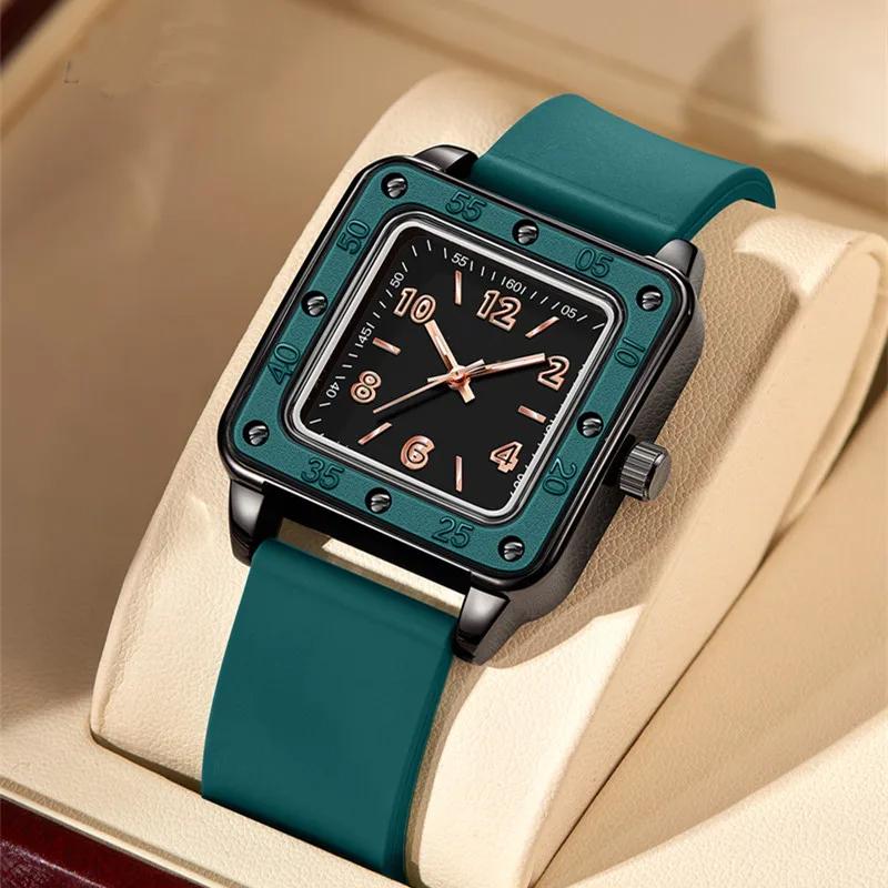 Women Casual Quartz Wristwatch Silicone Strap Dial Business Watche