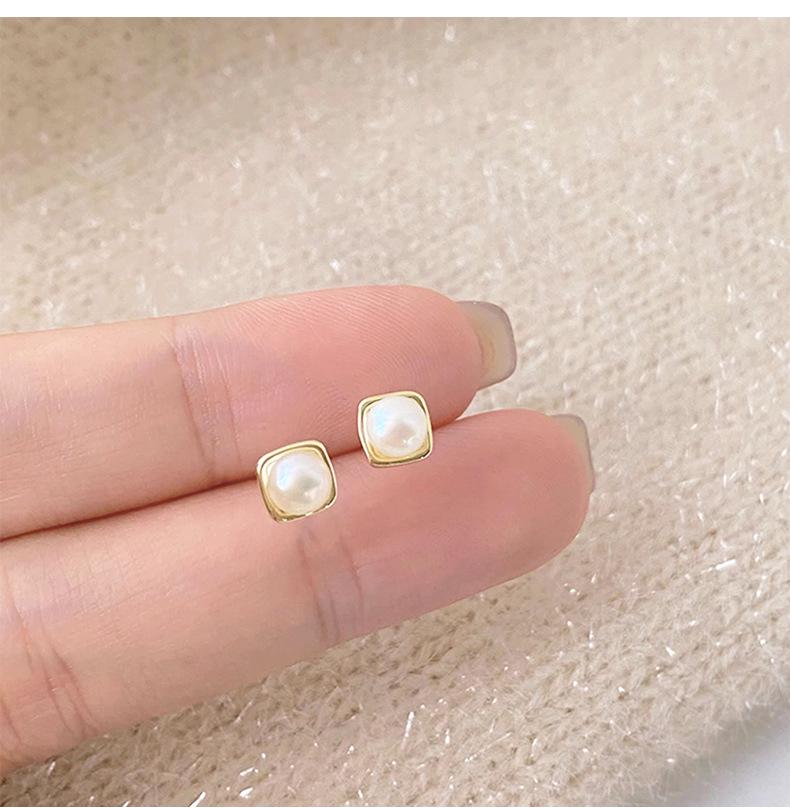 S999 Silver Needle Freshwater Pearl Stud Earrings - New 2025 Bestseller, Lightweight Luxury Summer Earrings for Women