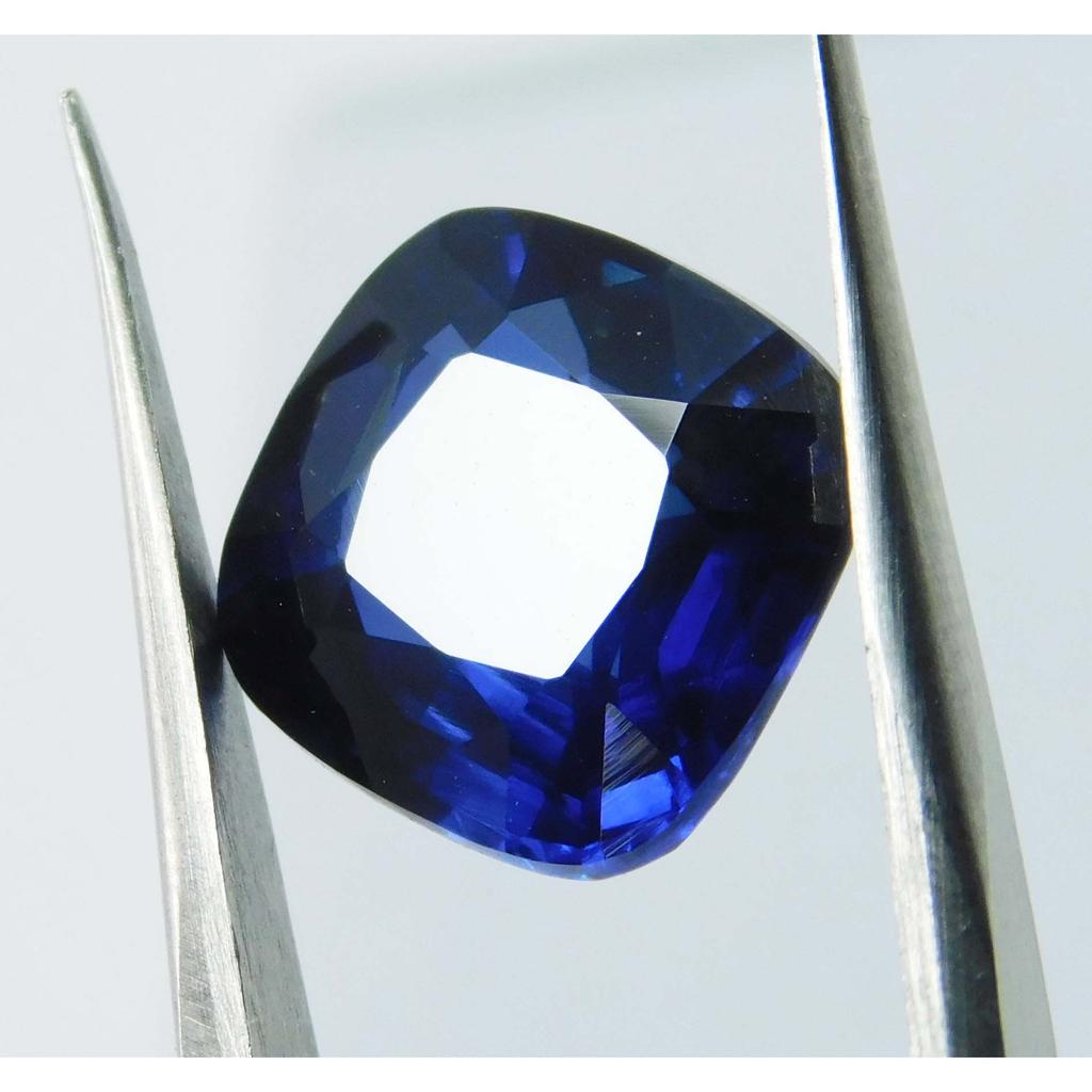 Natural Blue Sapphire Loose Gemstone 5.12 Ct Cushion Cut September Birthstone for Gem Collections