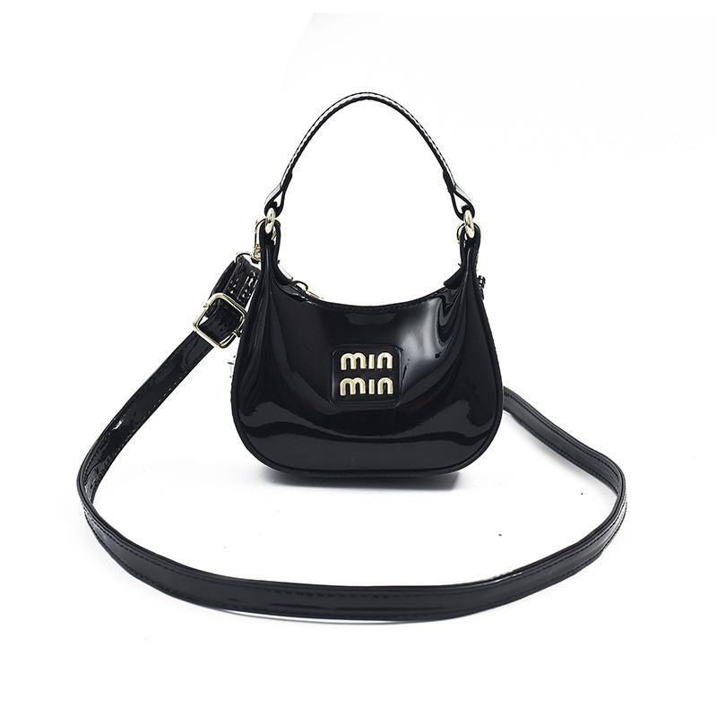 

Urban Style Faux Leather Handbag With Inner Pockets For Casual Outings Black
