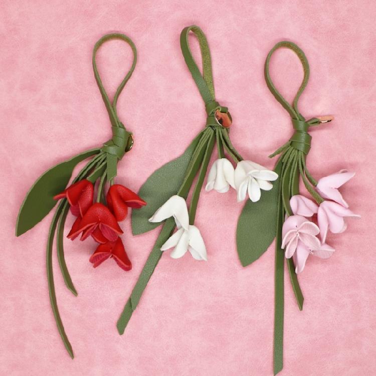 Anhängiger Schlüsselanhänger mit Blume aus hochwertigem PU-Leder, kompakter Schmuck, perfekt für Schlüssel, Rucksäcke und Handtaschen