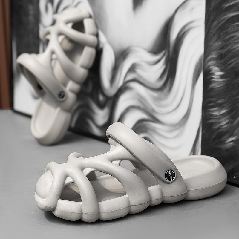 Stepping On Shit Hole Shoes Men's Summer Driving Non-slip Soft-soled Bag Head Beach Shoes Trendy Sandals Outdoor Slippers Men's Outer Wear