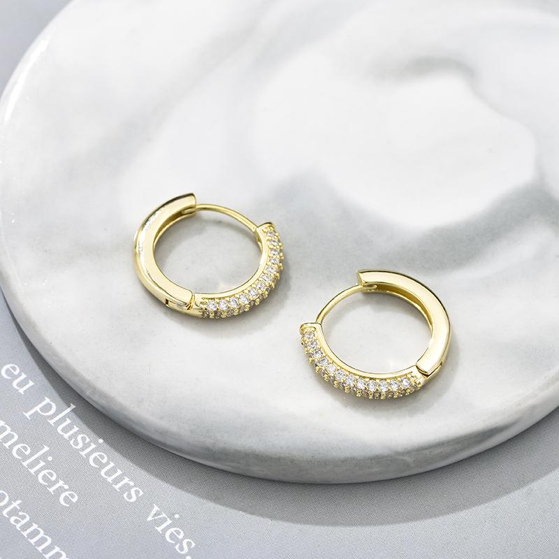 Classic Round Hoop Earrings For Women AAAA Zirconia Gold Color Elegant Wedding Huggie Ear Buckle Fashion Daily Jewelry Earrings