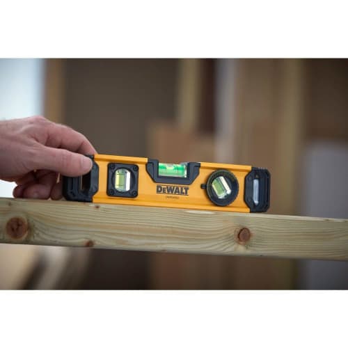 Dewalt DWHT43003 Magnetic Torpedo Level