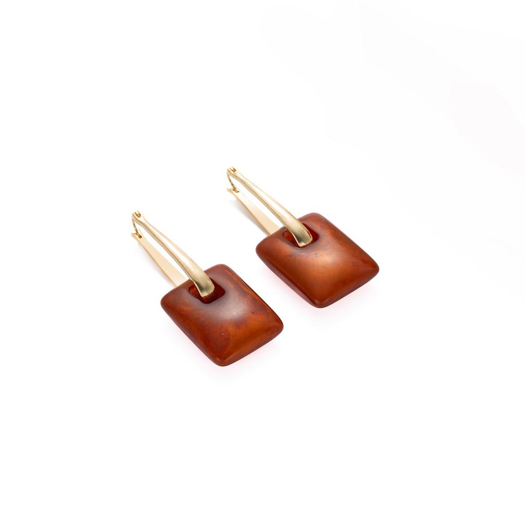 Retro Square Earrings, Ear Buckles, High-End Sense White Atmosphere Exaggerated Personality Temperament Earrings