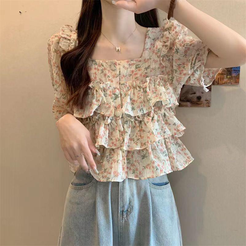 

Женская блузка из шифона с цветочным принтом и квадратным вырезом - рукава с оборками, приталенный дизайн, летняя коллекция 2023 L 50-62.5 kg