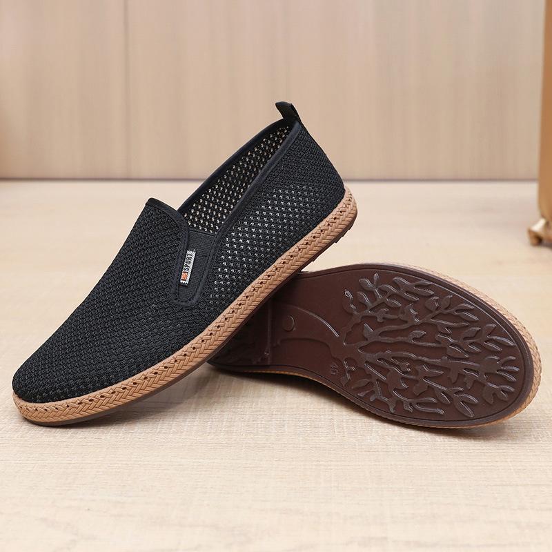 New summer men's breathable hollow mesh cloth shoes casual dad shoes non-slip soft sole wear-resistant work shoes