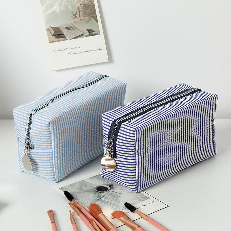 Fresh Simple Striped Cosmetic Bag Large Capacity Makeup Bag Pencil Case Travel Toiletries Bags Toiletry Storage Pouch