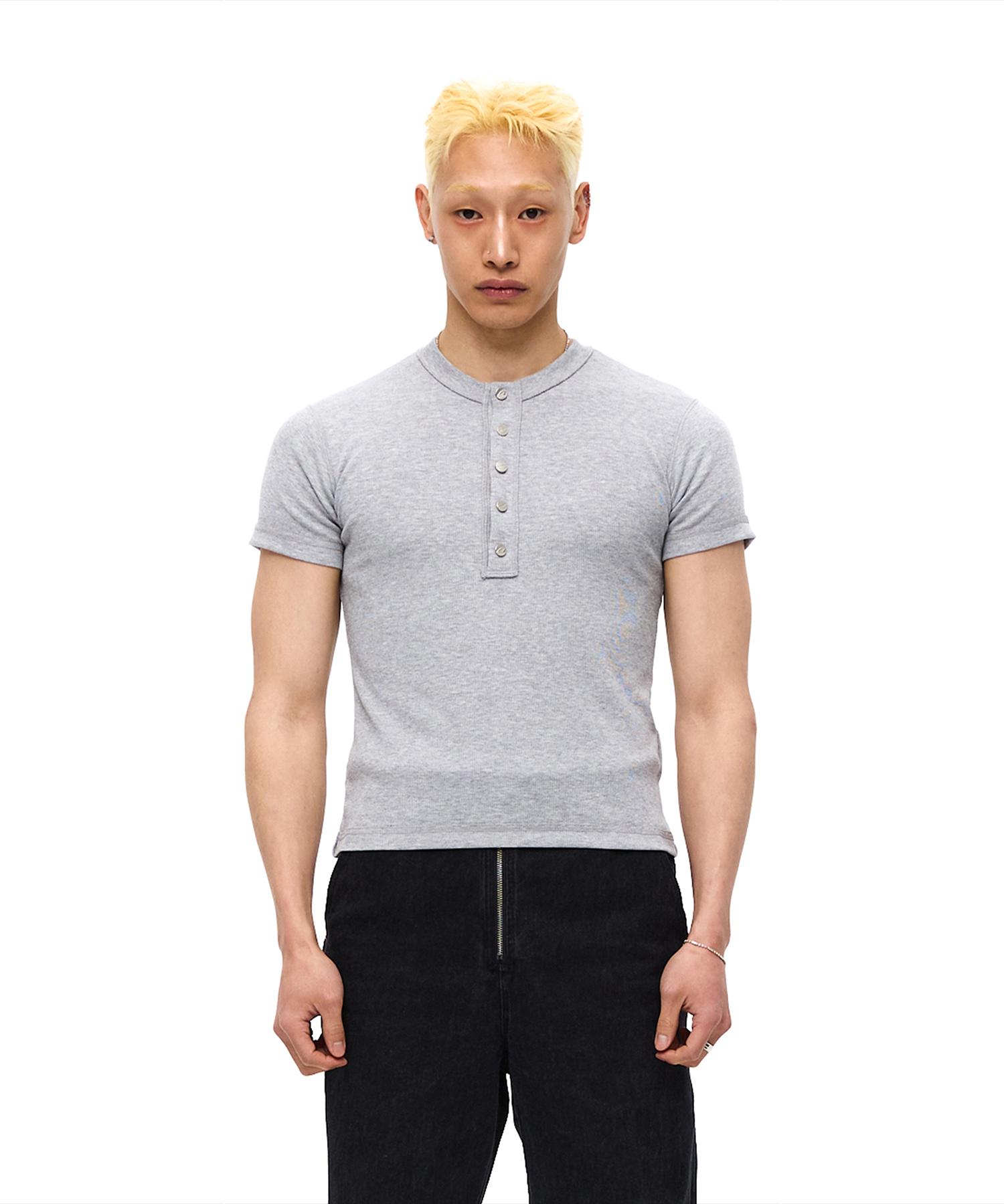More Than Black Cut Off Snap Half Sleeve - Gery