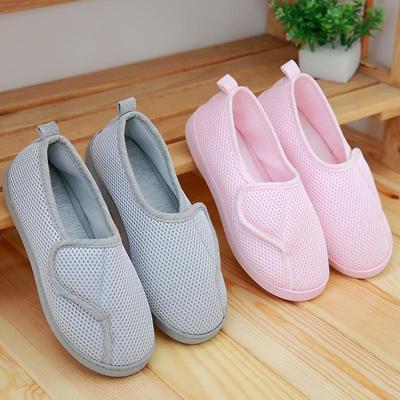 Waterproof Non-Slip Maternity Home Shoes - Breathable, Thick-Soled, Buckled Design for Spring, Summer, and Autumn.