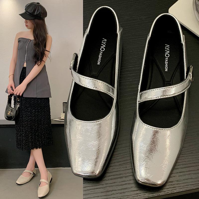 French Mary Jane Shoes Children 2025 New Summer White with Skirt Single Shoes Low Heel Flat Bottom Pointed Small Leather Shoes