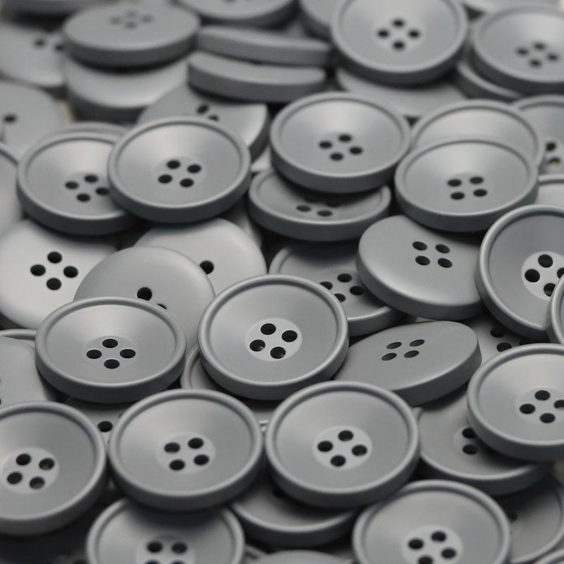 Furnitură, Nasture Rotund cu Patru Găuri din Rășină, Vopsea Spray Îngroșată, Nasture pentru Palton din Nailon cu Două Fețe, Nasture pentru Costum, Nasture pentru Pulover.
