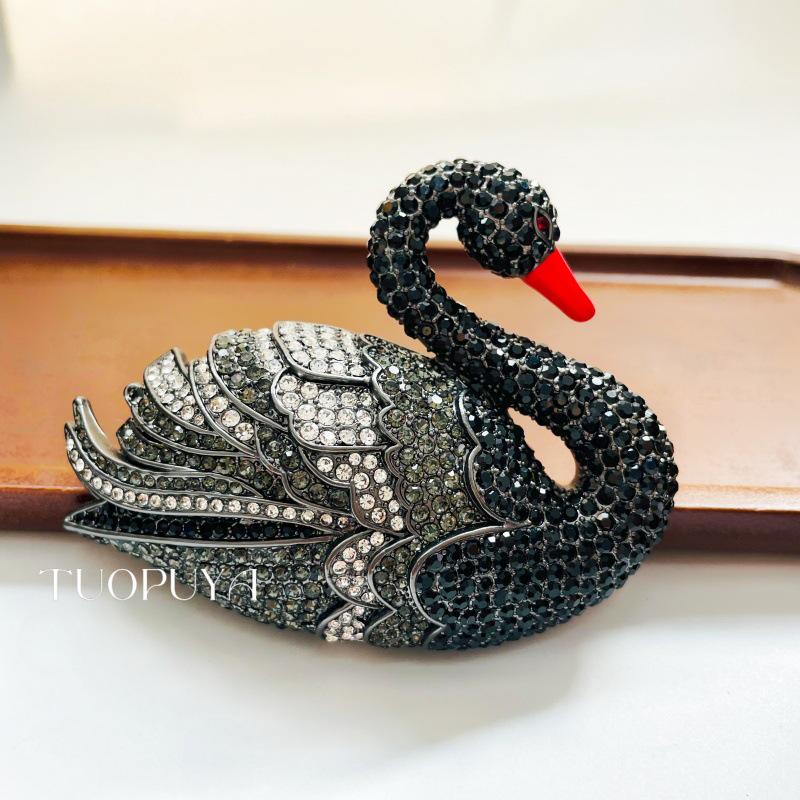 Elegant Black Swan Rhinestone Brooch with Real Gold Plating - Retro Vintage Design
