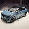 W241:18 Volkswagens Teramont X SUV Alloy Car Model Diecast Metal Vehicles Car Model Simulation Collection Childrens Gift Decoration