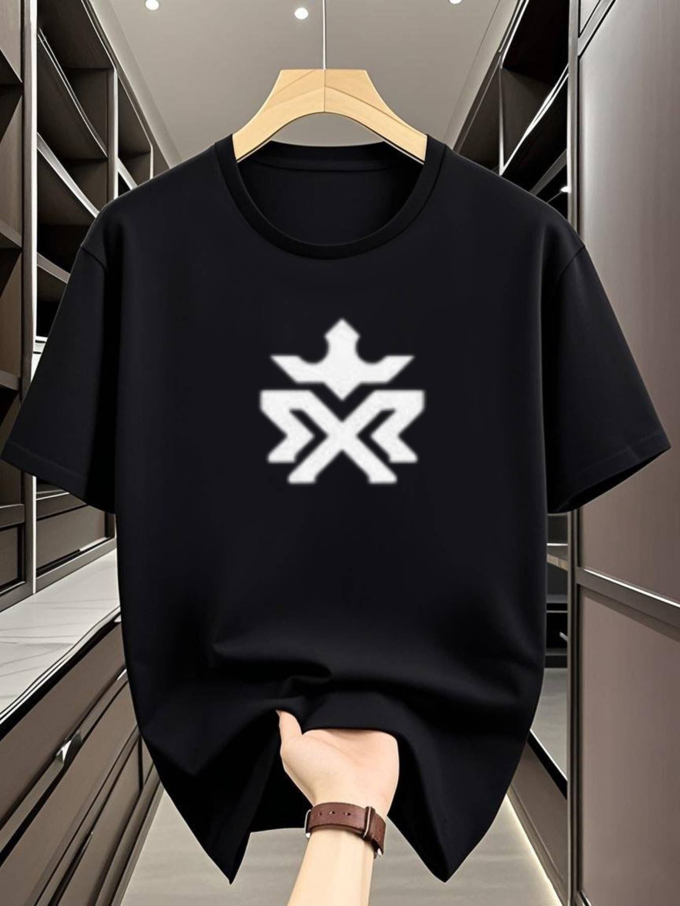 Black T-shirt - Quick-Dry Casual Crewneck Shirt with Modern Minimalist M