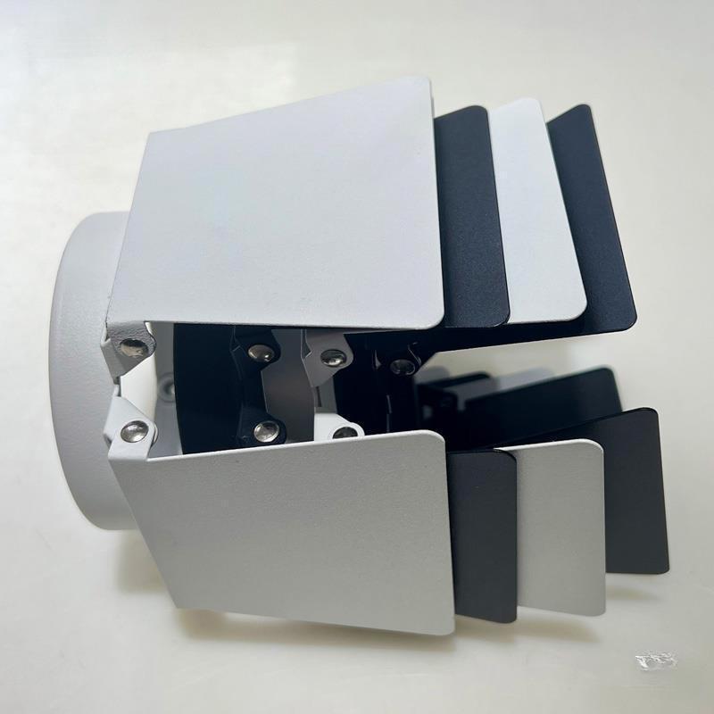 Anti-Glare Four-Leaf Track Light for Hotels, Homes, Museums, and Stores with Light-Blocking Accessories