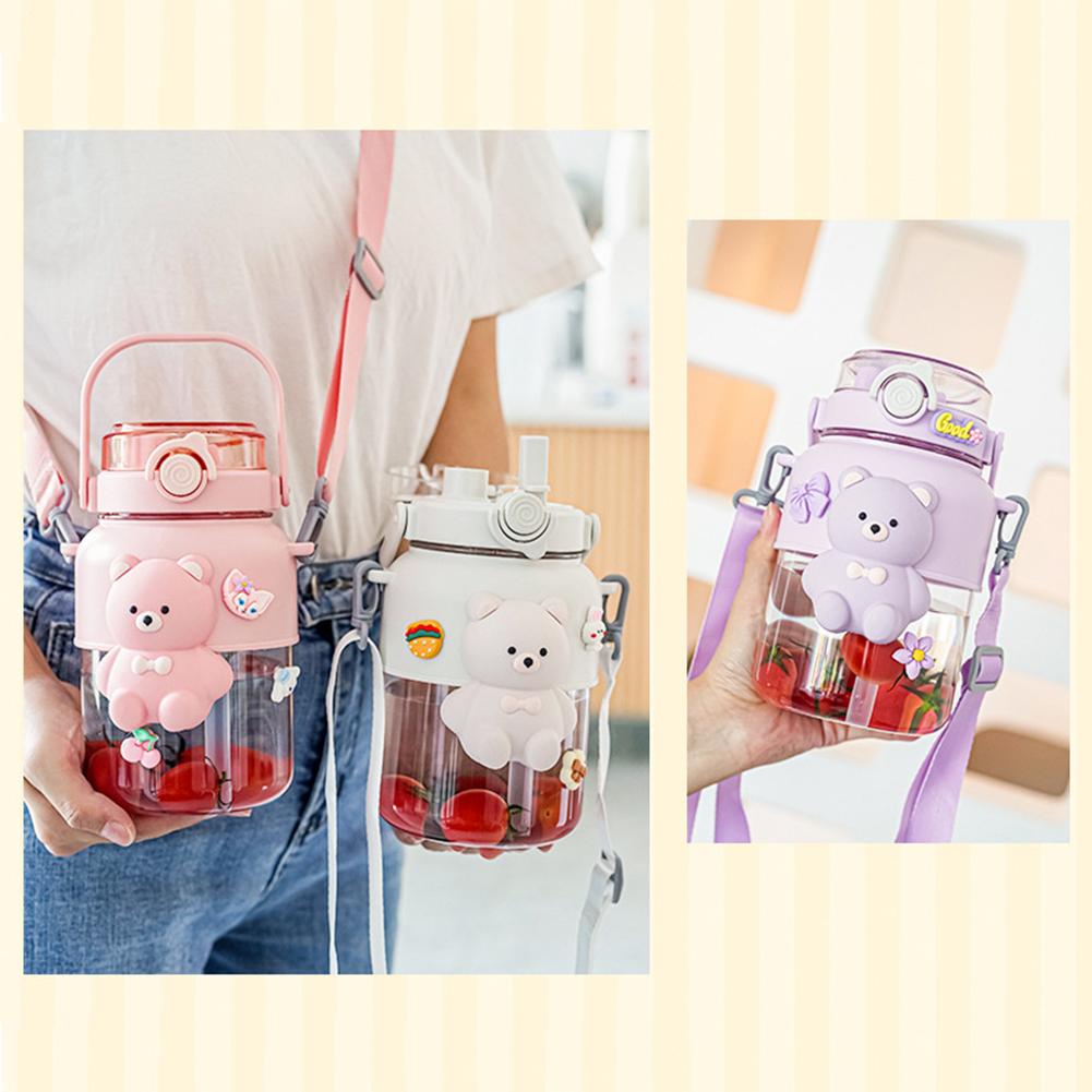 Portable Water Bottle With Bear Decor Adjustables Strap Design Sports Cup For Home Indoor Outdoor