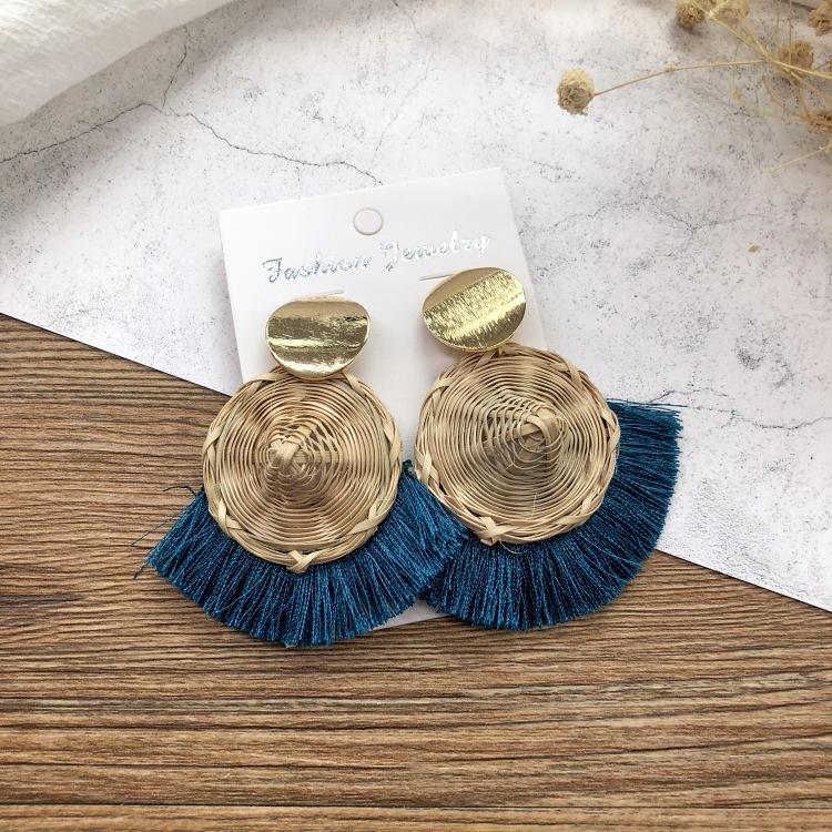 Holiday Style Handmade Grass Rattan Woven Earrings Retro Fringed Simple Stud Earrings Temperament Versatile Women's Earrings