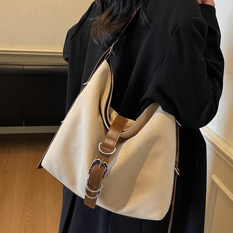 Fashion Popular Tote Bag Women 2025 New Retro Large Capacity Commuter Shoulder Bag Commuter Crossbody Bag