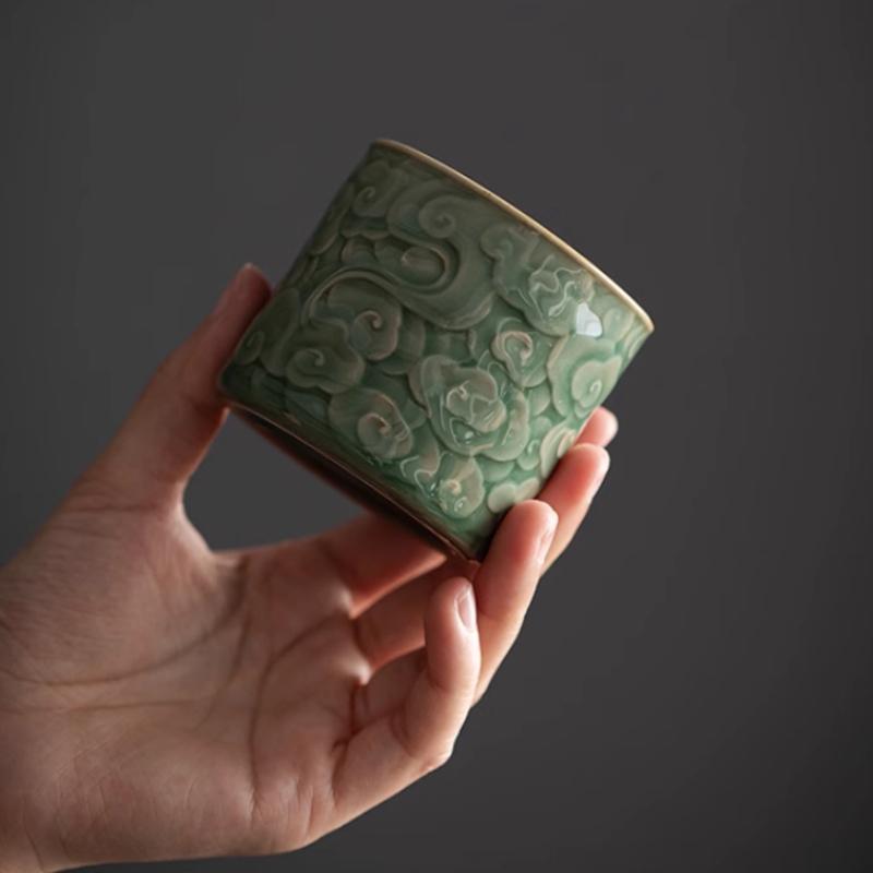 Chinese Style Simple Jade Auspicious Cloud Master Single Cup Retro Yue Kiln Celadon Tea Set Tea Cup Personal Kung Fu Sample